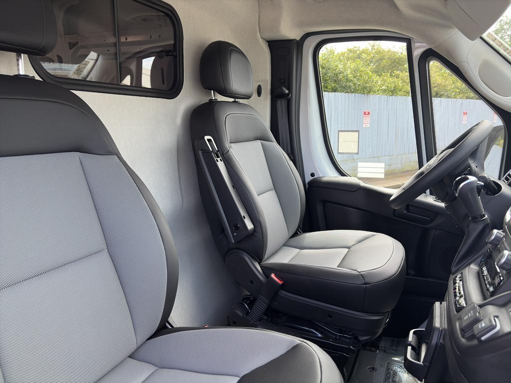 new 2025 Ram ProMaster 2500 car, priced at $53,649
