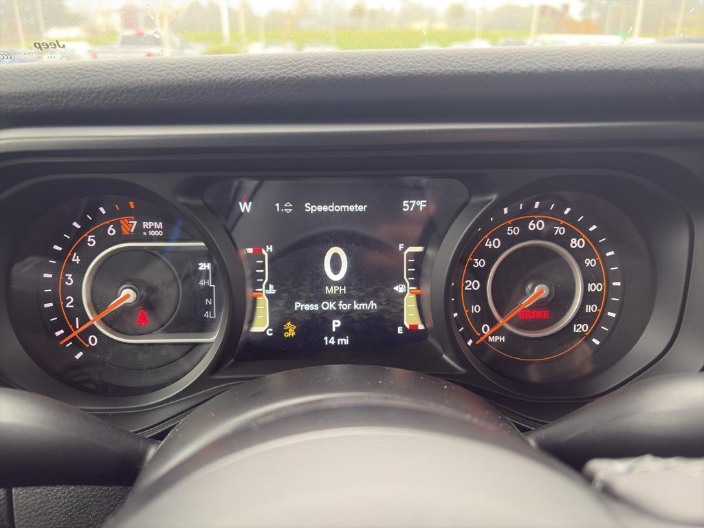 new 2026 Jeep Gladiator car, priced at $52,740