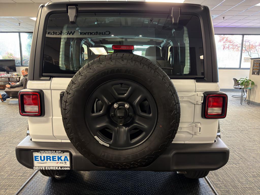 new 2026 Jeep Wrangler car, priced at $40,785