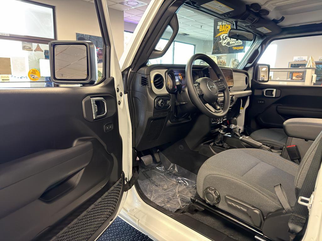 new 2026 Jeep Wrangler car, priced at $40,785