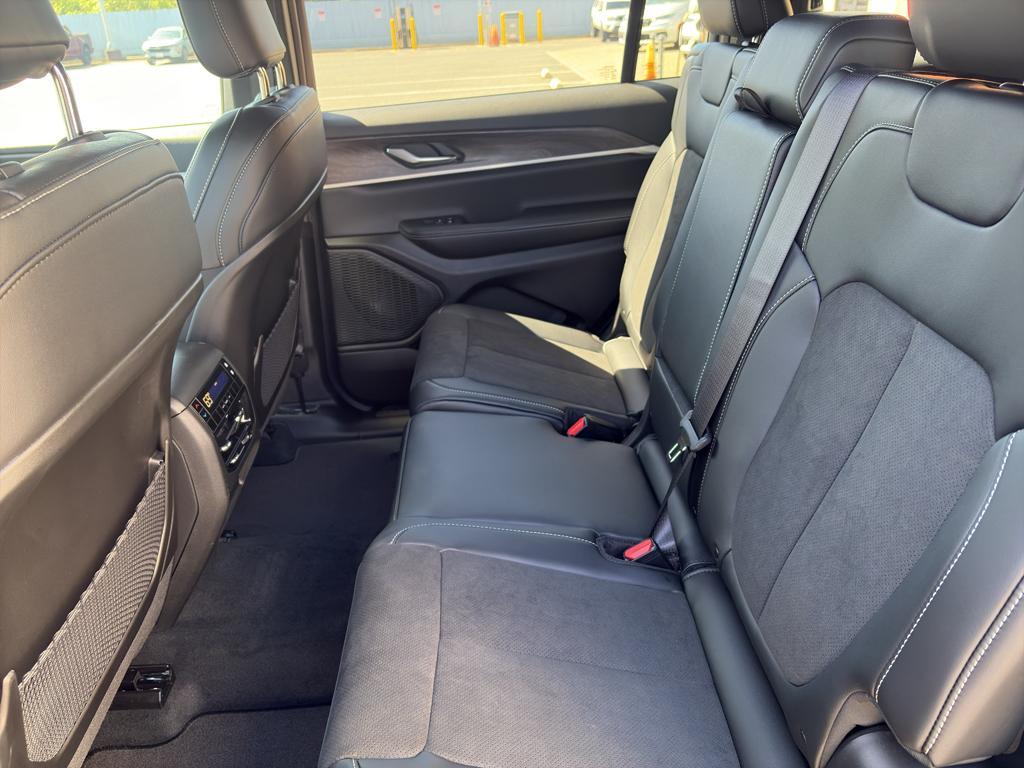 new 2026 Jeep Grand Cherokee L car, priced at $52,716