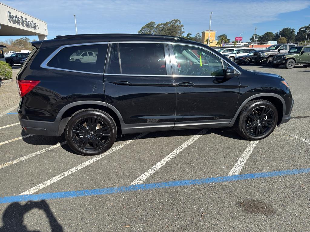 used 2022 Honda Pilot car, priced at $32,000