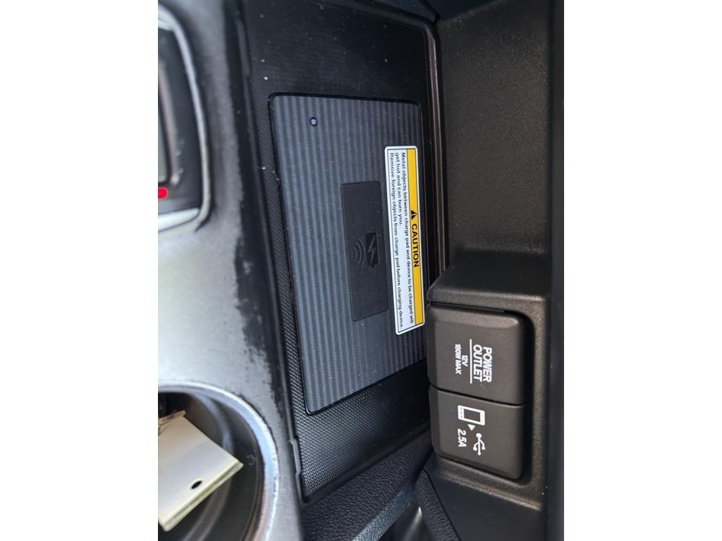 used 2022 Honda Pilot car, priced at $32,000