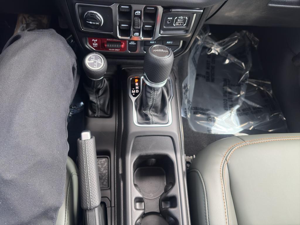 new 2026 Jeep Gladiator car, priced at $64,921