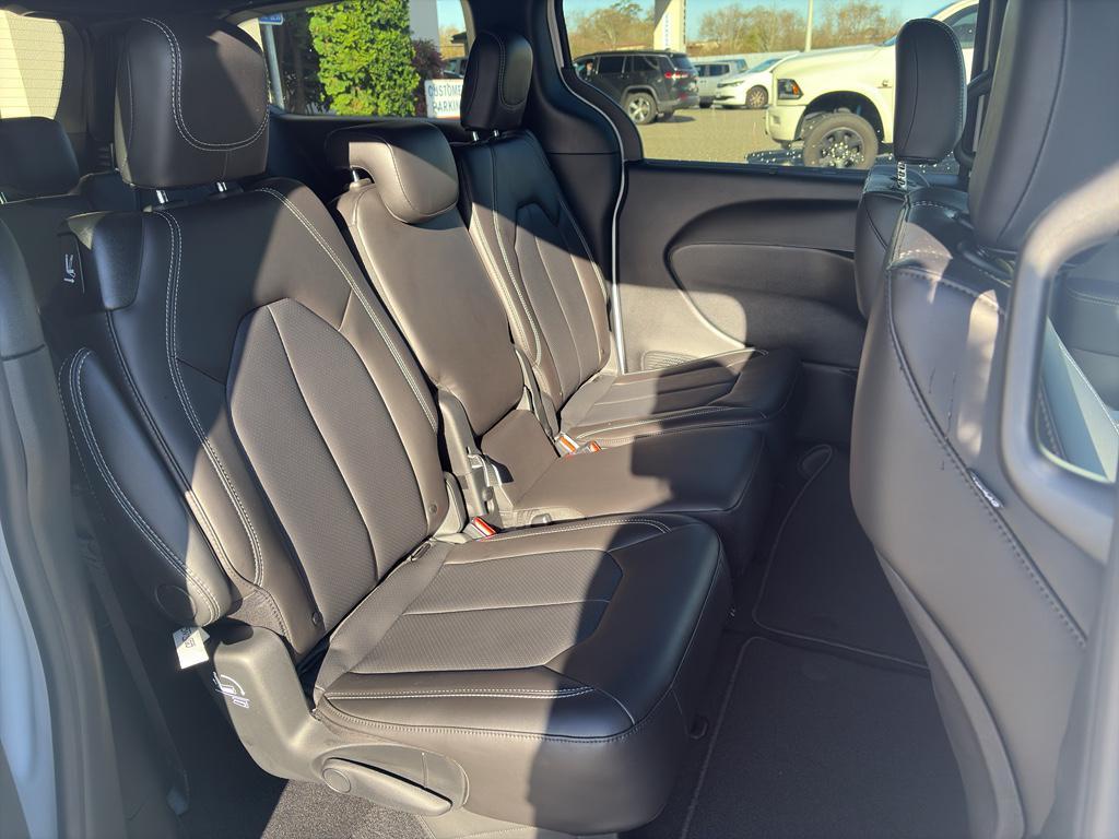 new 2026 Chrysler Pacifica car, priced at $48,760