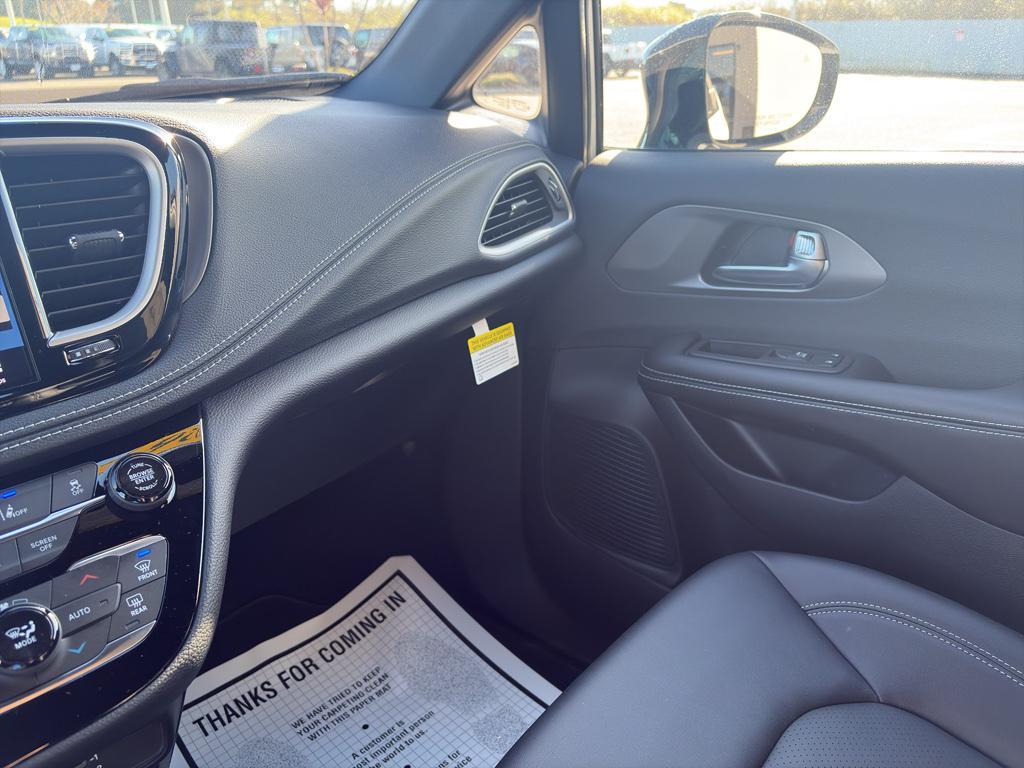 new 2026 Chrysler Pacifica car, priced at $48,760