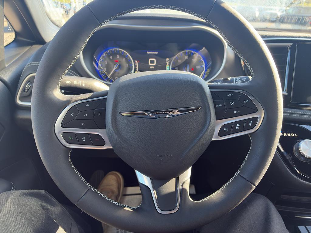 new 2026 Chrysler Pacifica car, priced at $48,760