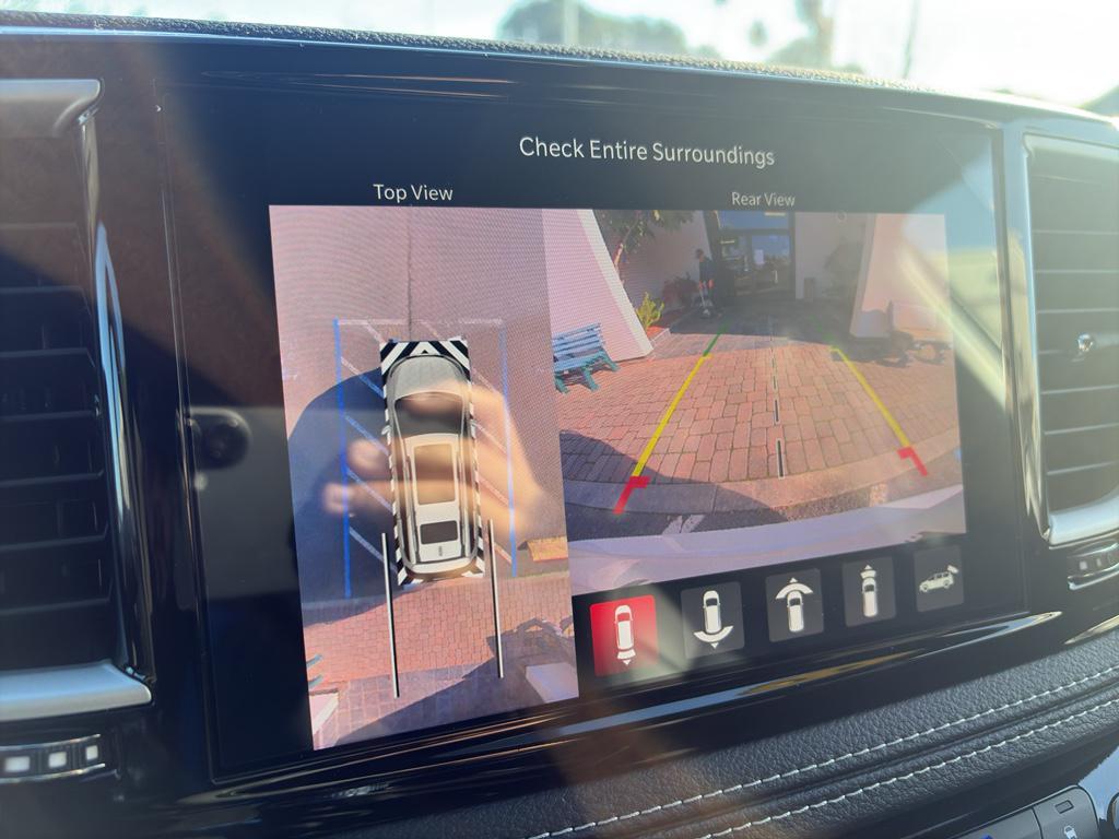 new 2026 Chrysler Pacifica car, priced at $48,760