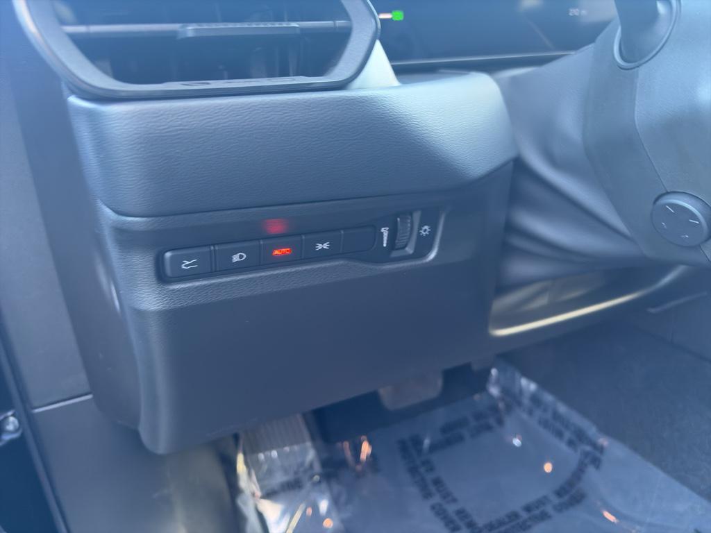 used 2024 Dodge Charger Daytona car, priced at $37,000