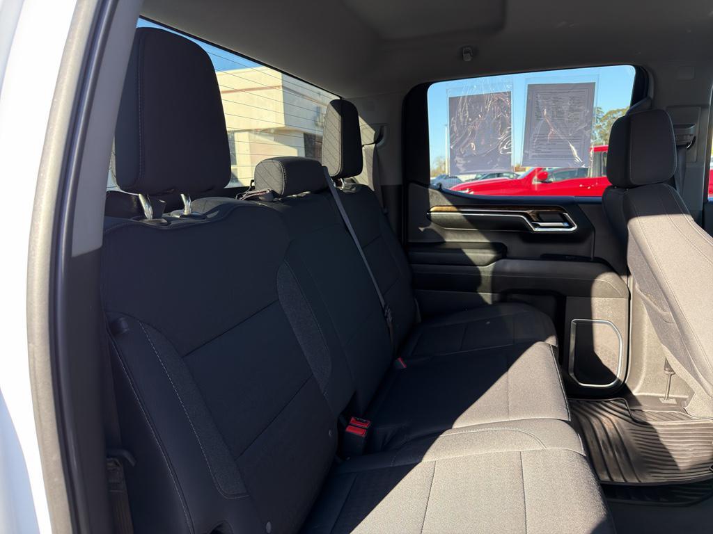 used 2024 GMC Sierra 1500 car, priced at $36,000