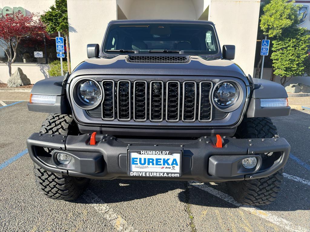 new 2026 Jeep Gladiator car, priced at $63,115