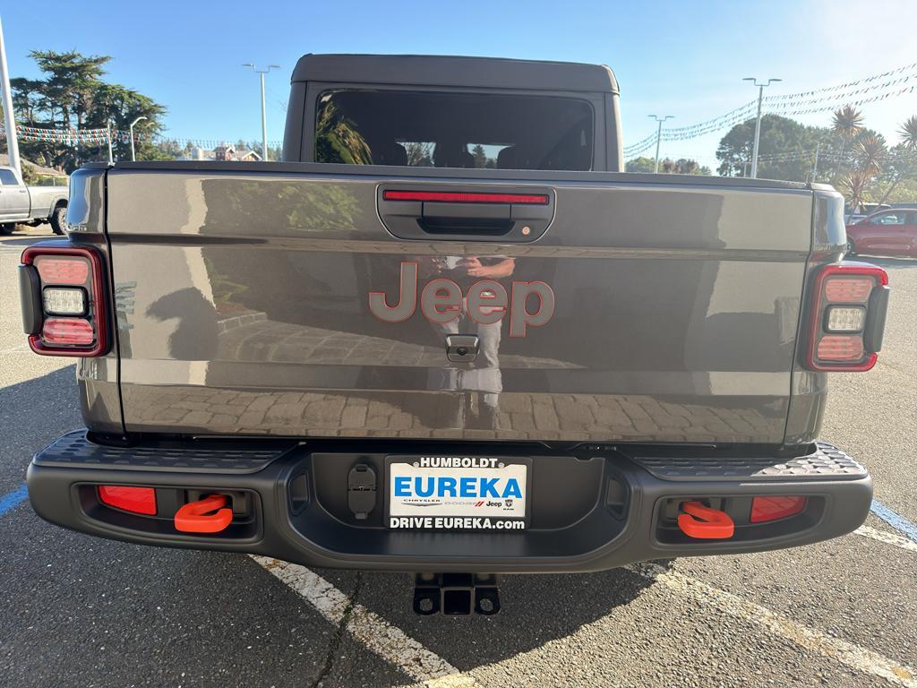 new 2026 Jeep Gladiator car, priced at $63,115