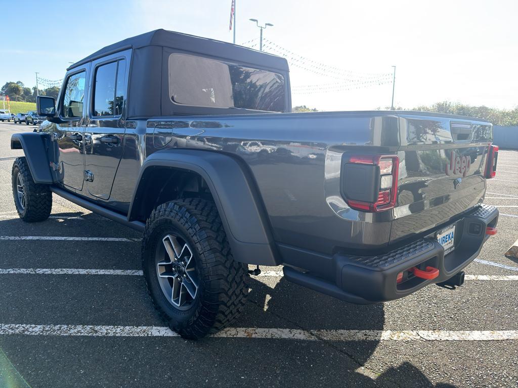 new 2026 Jeep Gladiator car, priced at $63,115