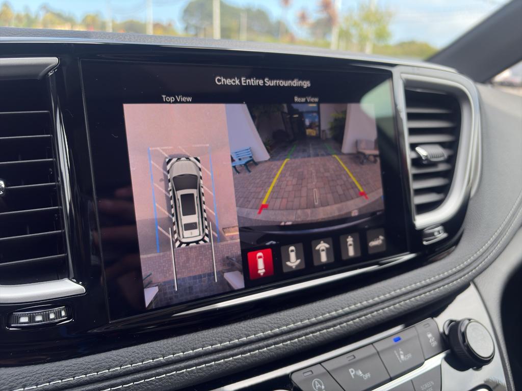 new 2027 Chrysler Pacifica car, priced at $53,636