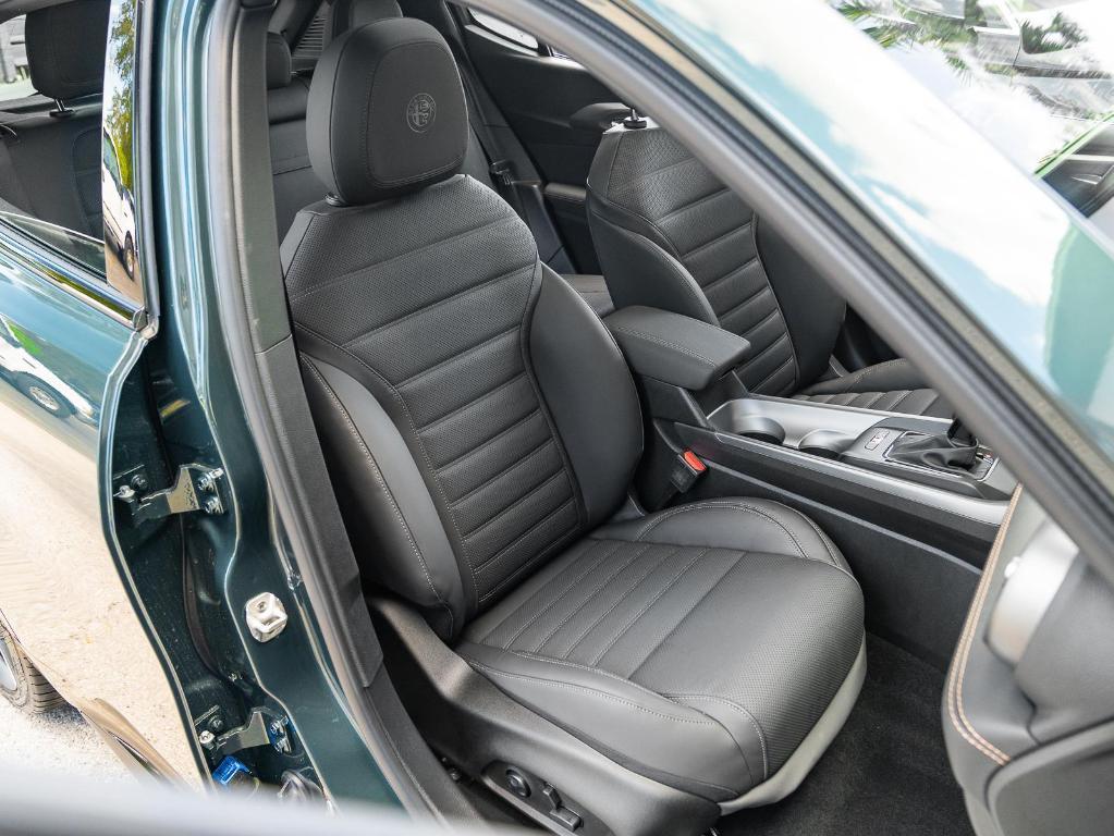 new 2026 Alfa Romeo Tonale car, priced at $48,785