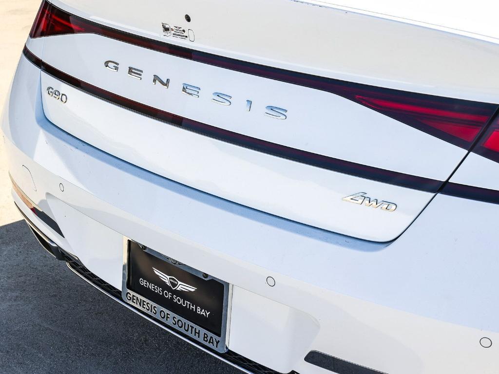 new 2026 Genesis G90 car, priced at $105,410