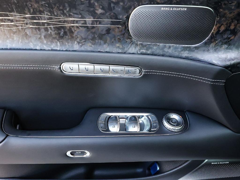 new 2026 Genesis G90 car, priced at $105,410