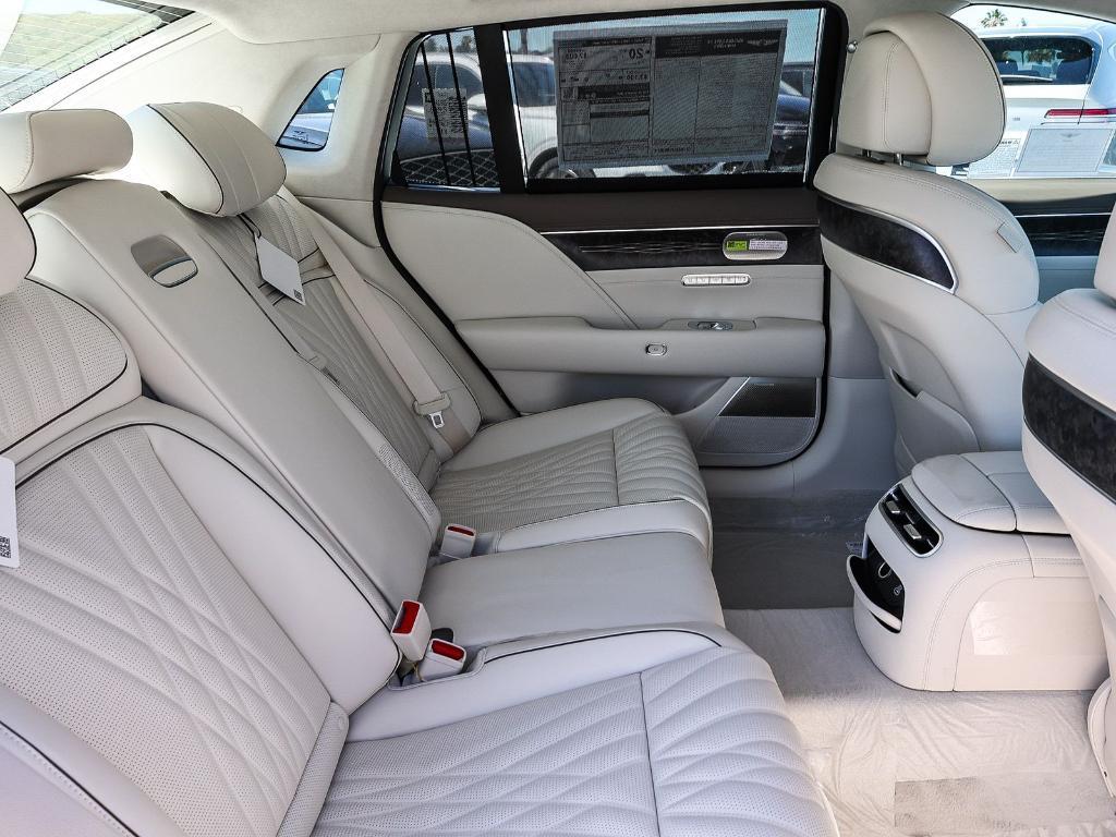 new 2026 Genesis G90 car, priced at $105,545