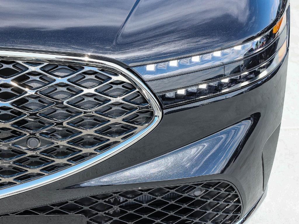 new 2026 Genesis G90 car, priced at $105,440