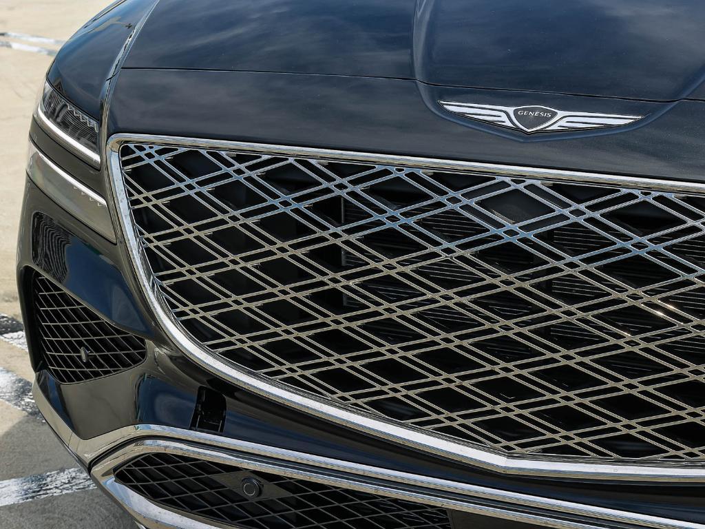 new 2027 Genesis GV80 car, priced at $64,242