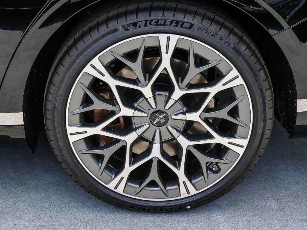 new 2026 Genesis G90 car, priced at $104,895