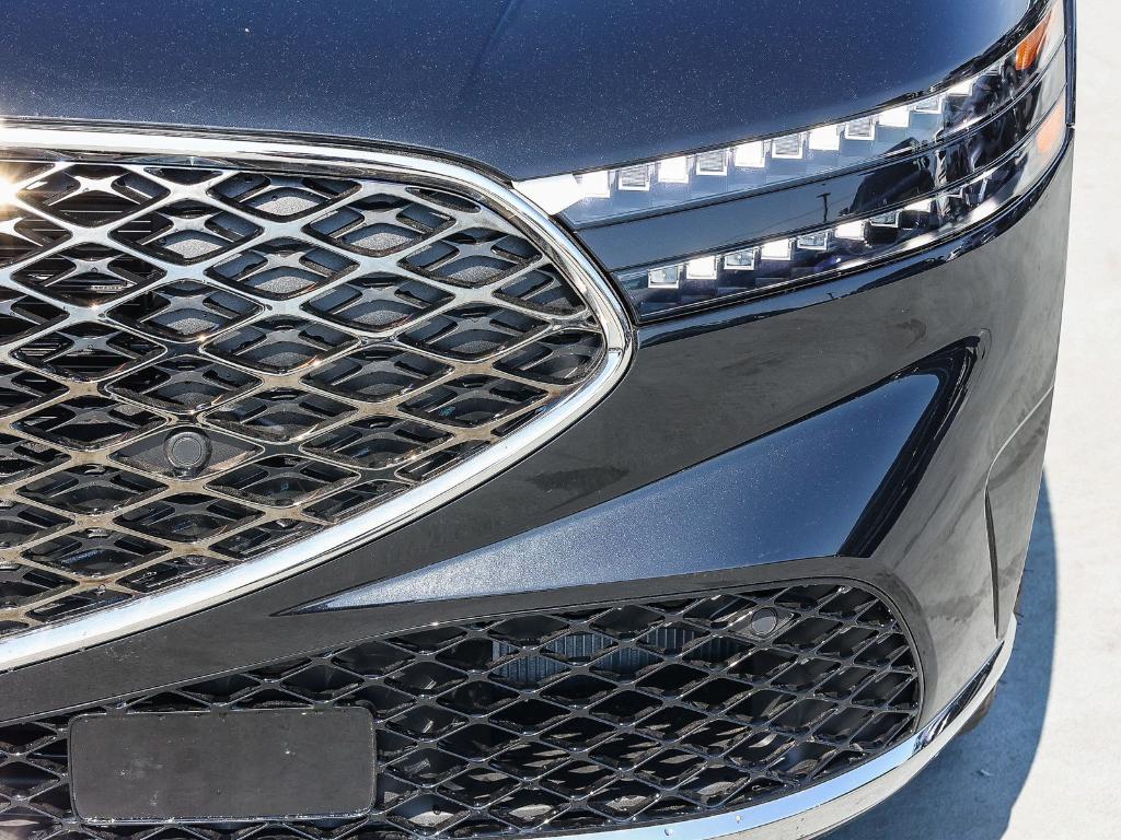 new 2026 Genesis G90 car, priced at $105,440