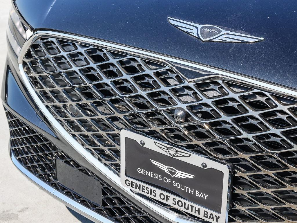 new 2026 Genesis G90 car, priced at $105,440