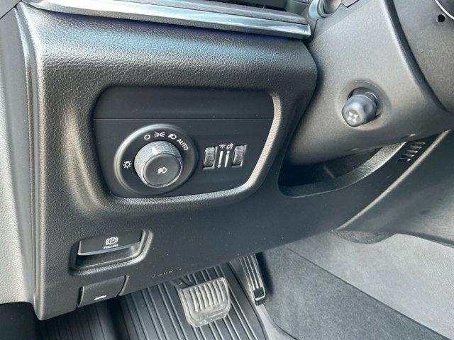 used 2023 Jeep Grand Cherokee car, priced at $38,388