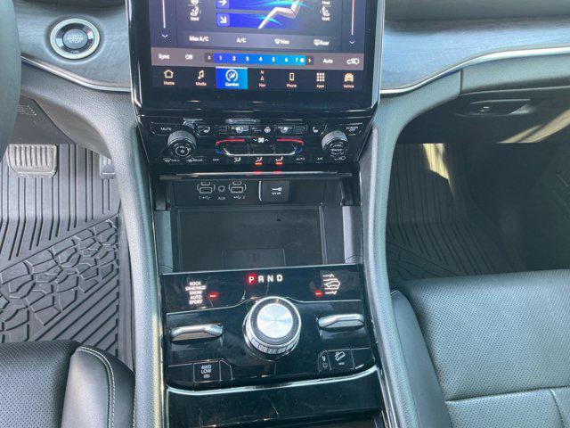 used 2023 Jeep Grand Cherokee car, priced at $38,388