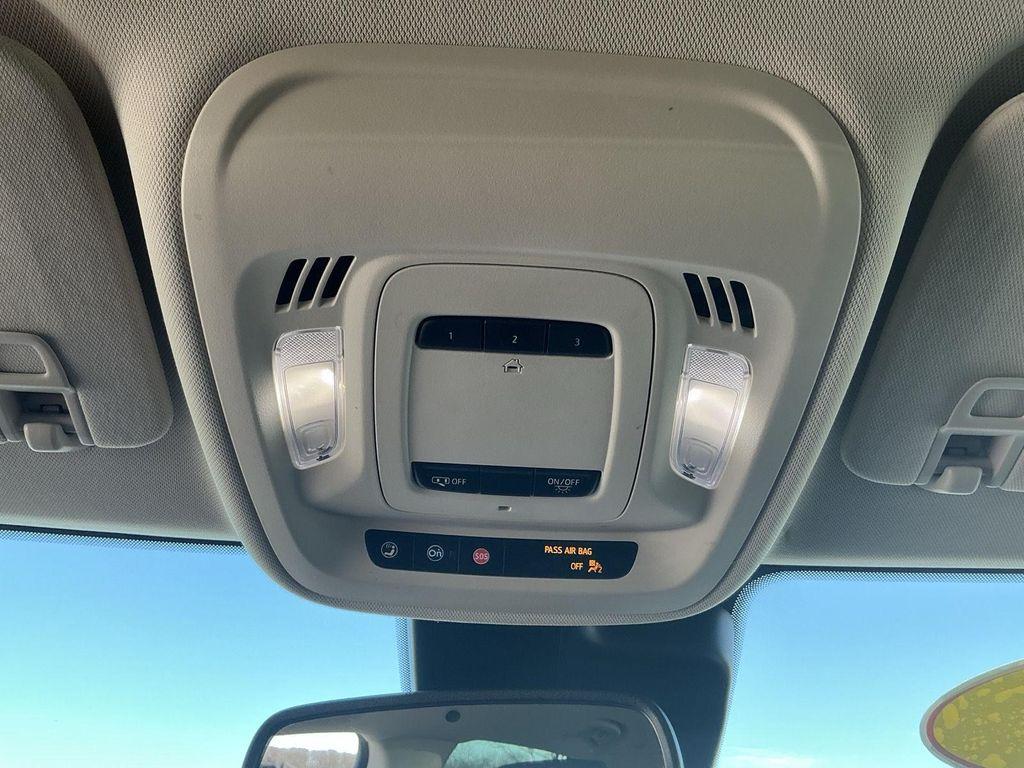 used 2021 Buick Envision car, priced at $23,388