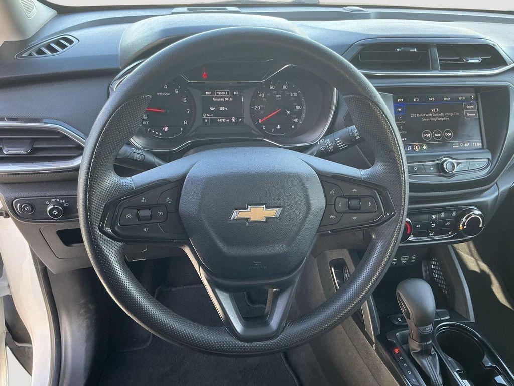 used 2023 Chevrolet TrailBlazer car, priced at $21,895