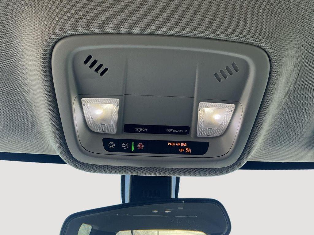 used 2020 Chevrolet Traverse car, priced at $20,000