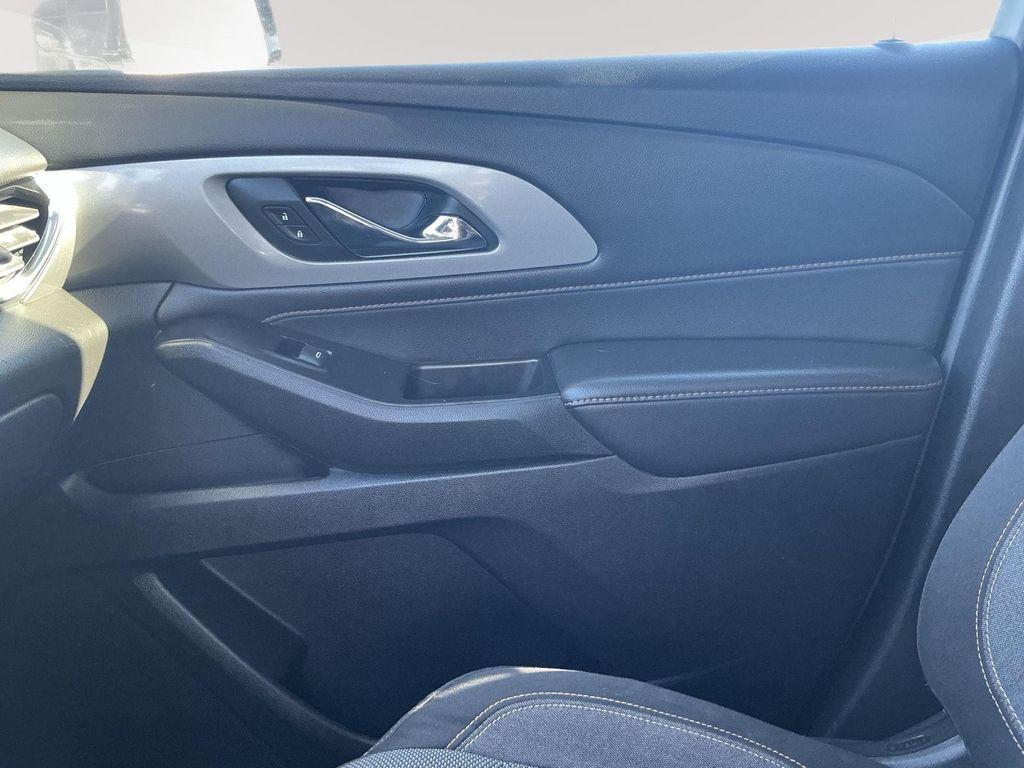 used 2020 Chevrolet Traverse car, priced at $20,000