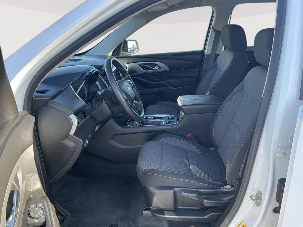 used 2020 Chevrolet Traverse car, priced at $20,000