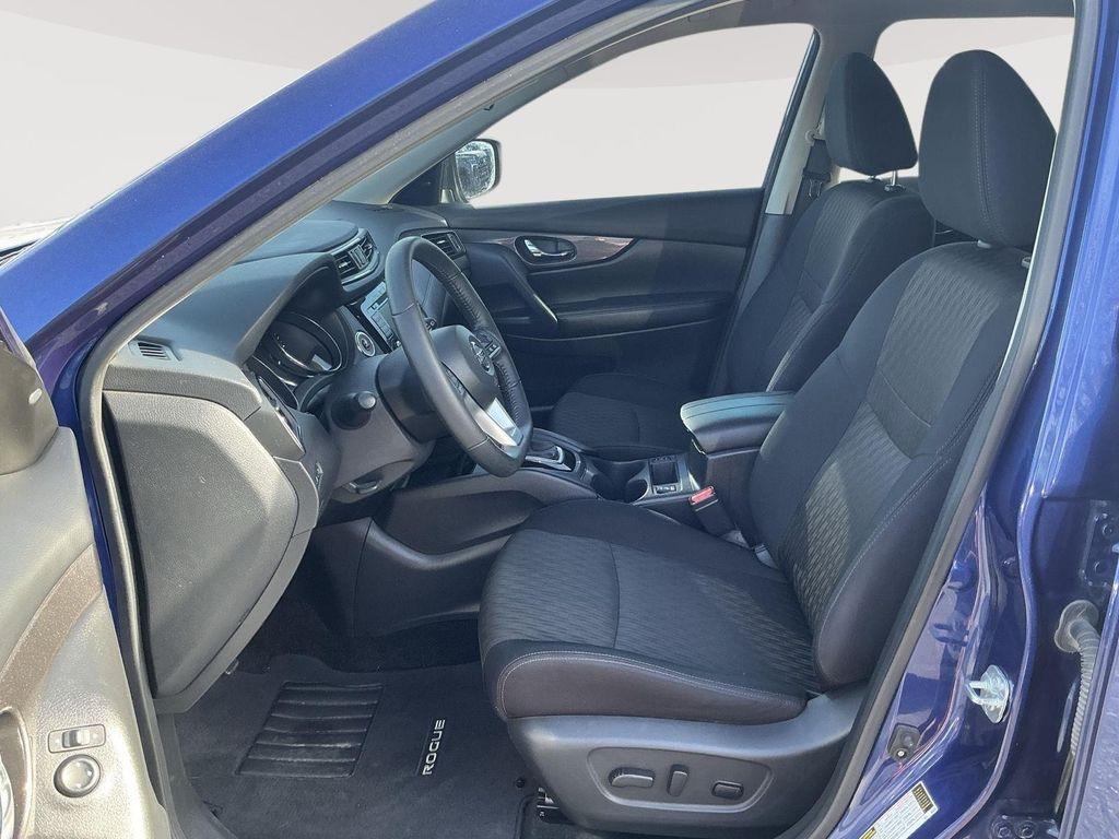 used 2019 Nissan Rogue car, priced at $20,000
