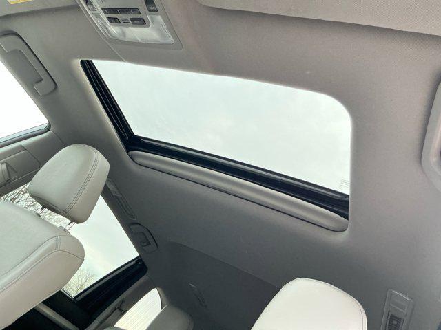 used 2017 Toyota Highlander car, priced at $21,988