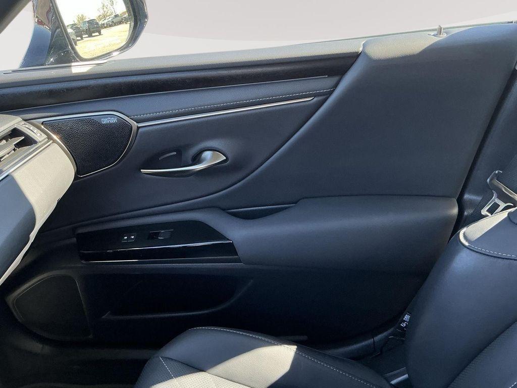 used 2024 Lexus ES 300h car, priced at $45,000
