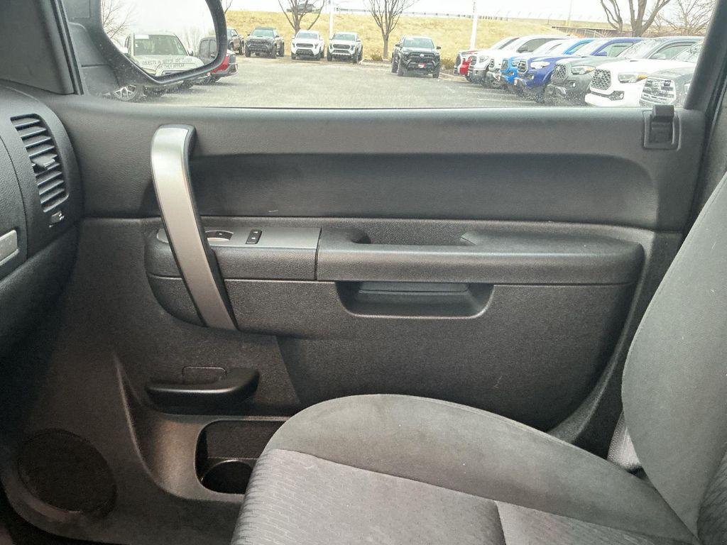 used 2013 Chevrolet Silverado 1500 car, priced at $16,585