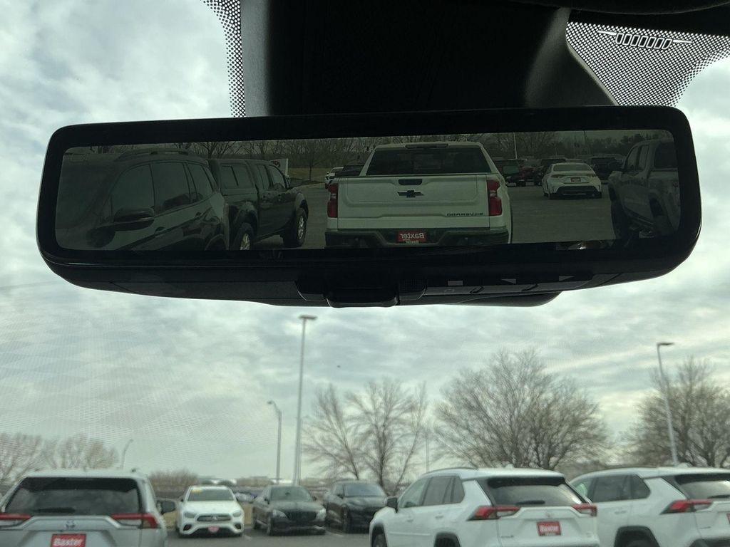 used 2022 Jeep Grand Cherokee car, priced at $40,889