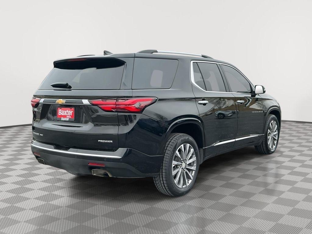 used 2022 Chevrolet Traverse car, priced at $33,758
