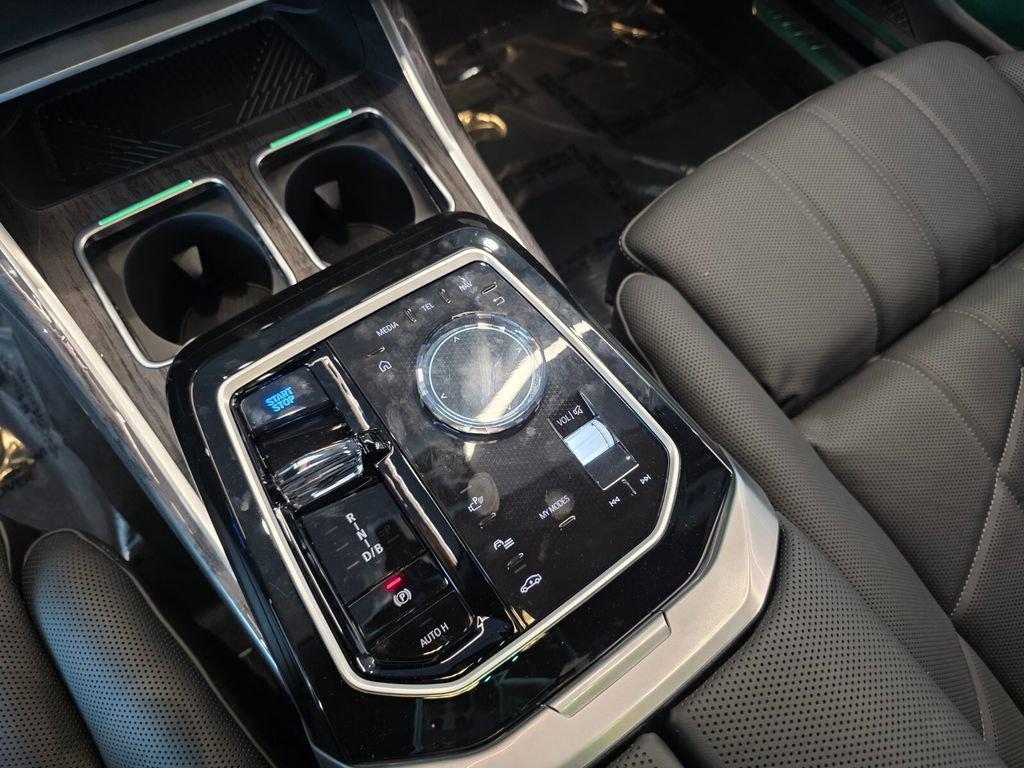 new 2026 BMW i7 car