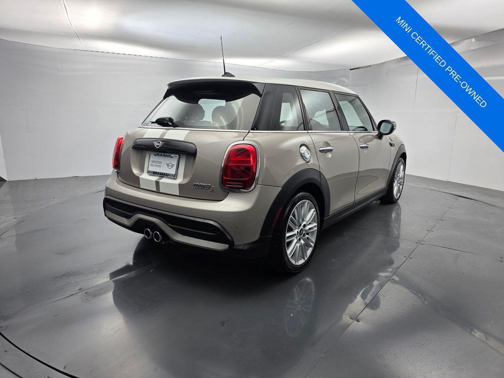 used 2024 MINI Hardtop car, priced at $31,990