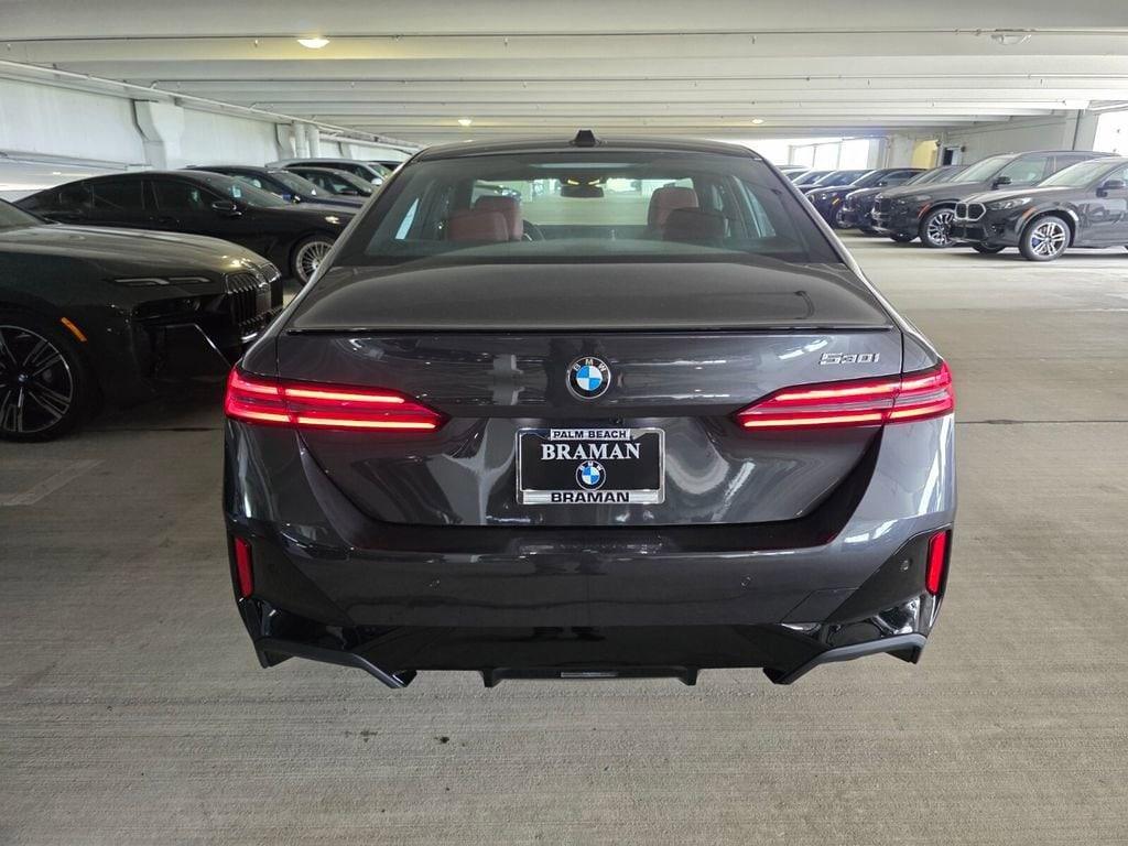 new 2027 BMW 530 car