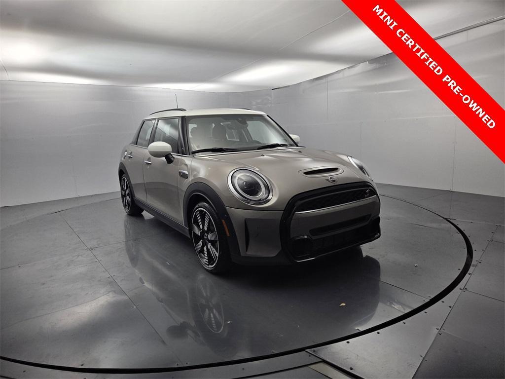 used 2023 MINI Hardtop car, priced at $27,995