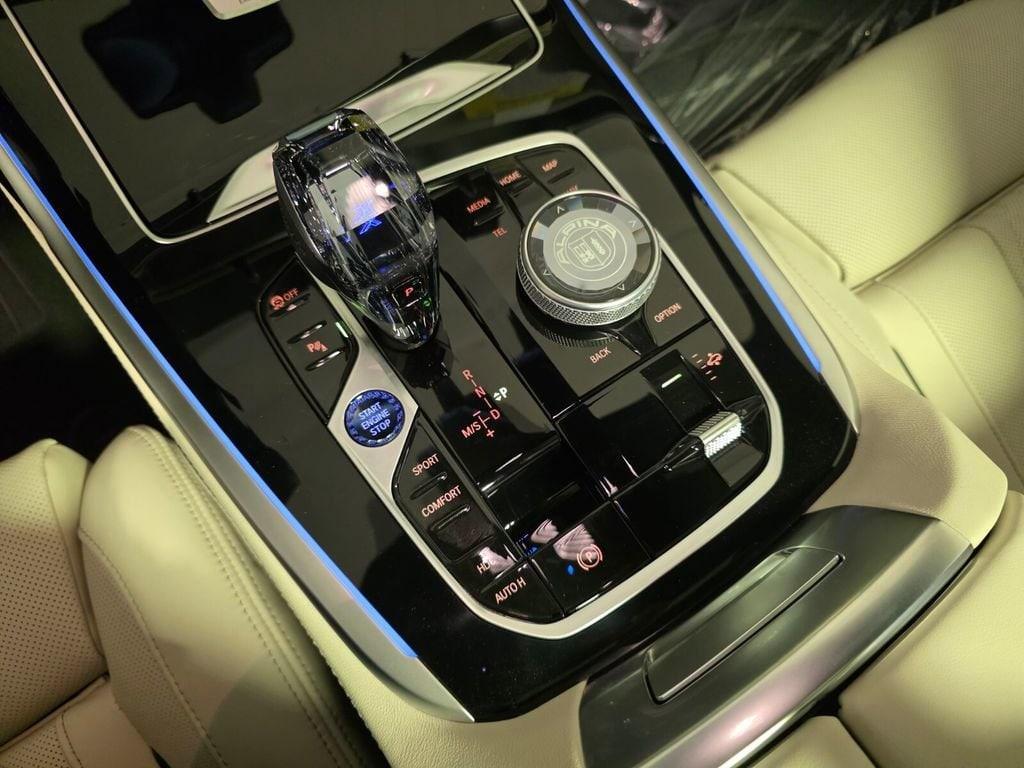 new 2026 BMW ALPINA XB7 car