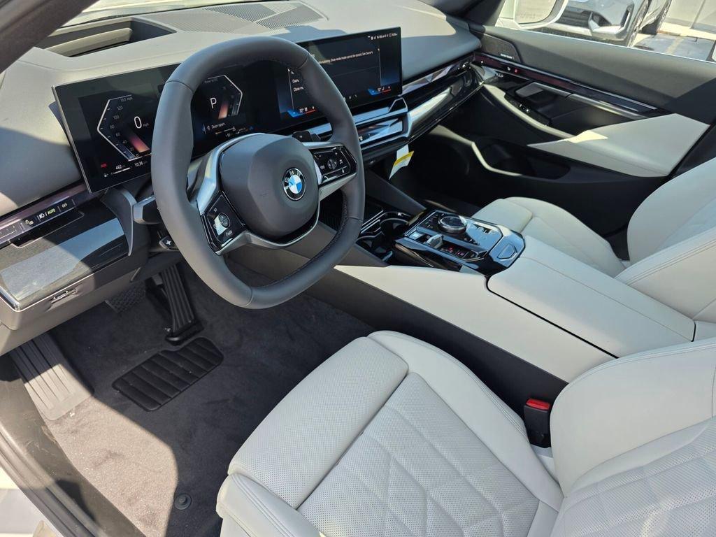new 2027 BMW 530 car