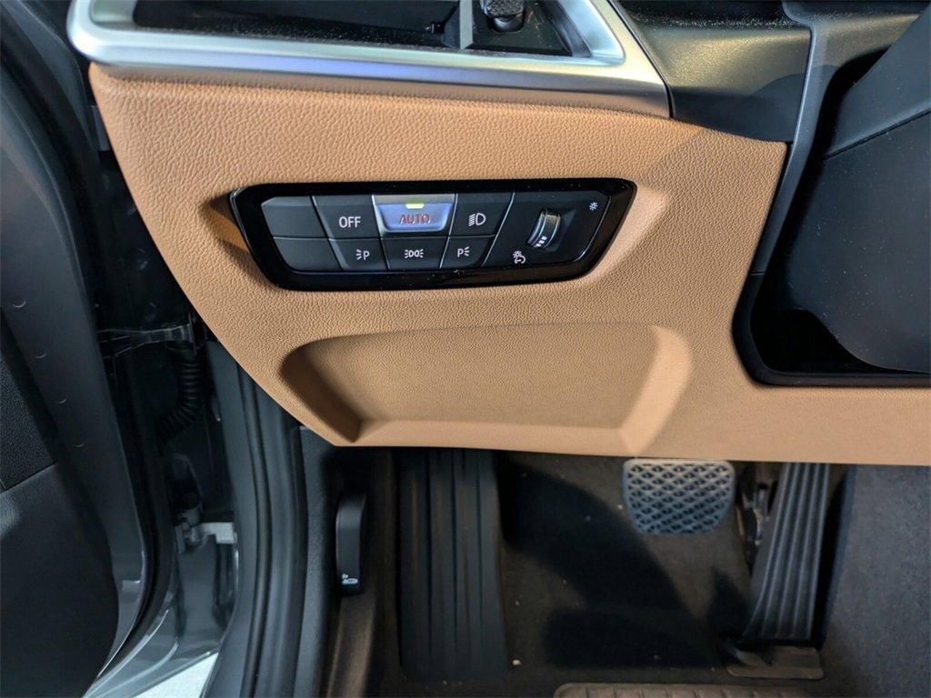 new 2026 BMW 330 car