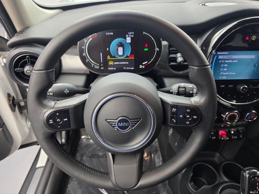 used 2024 MINI Hardtop car, priced at $26,627