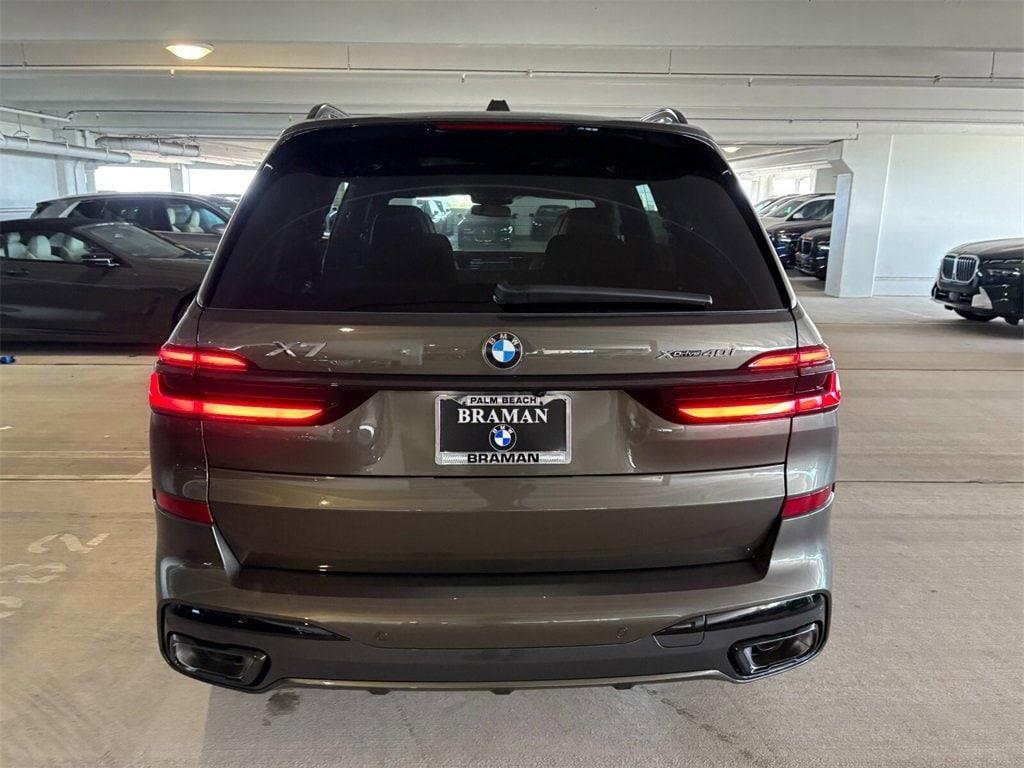 new 2026 BMW X7 car