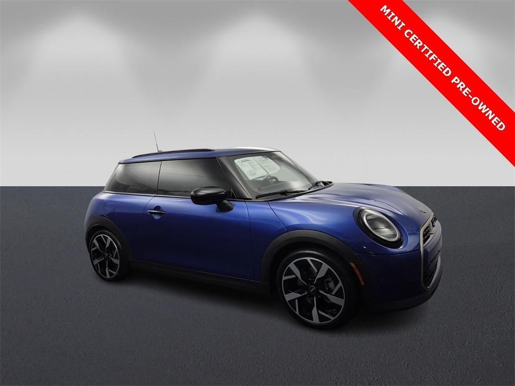 used 2025 MINI Hardtop car, priced at $30,495